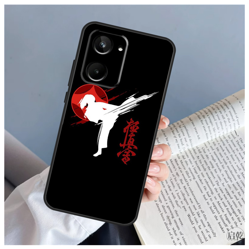 Coque avec symbole de karaté K - Realme C67 avis et prix