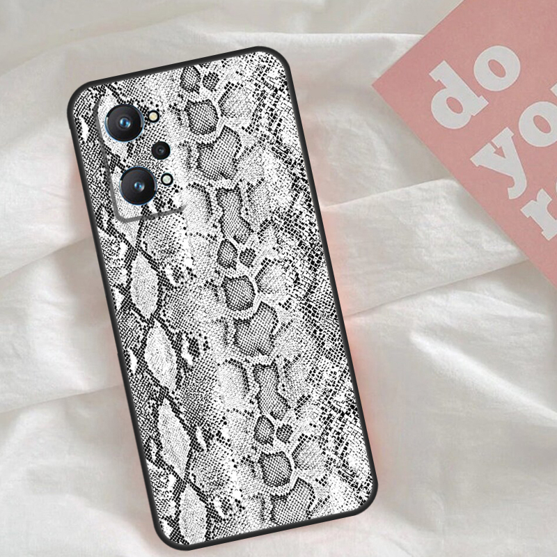 Coque à motif peau de serpent  - Realme C67 avis et prix